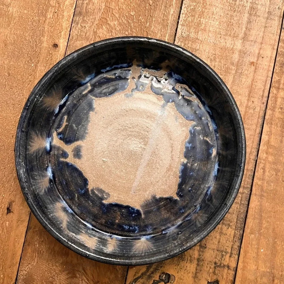 Vintage Ceramic Bowl - Picture 2 of 4